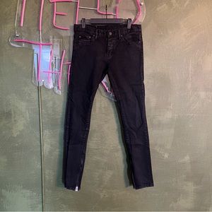 Sleek & Edgy: MNML Skinny Jeans w/ Zipper Leg (Barely Worn!)